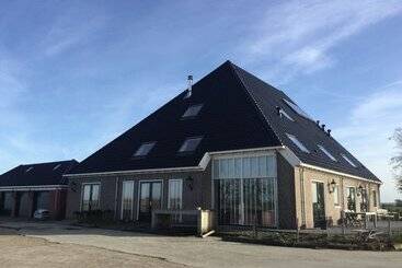 تختخواب و صبحانه Boerderij De Waard