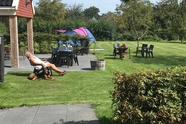 تختخواب و صبحانه Boerderij De Waard