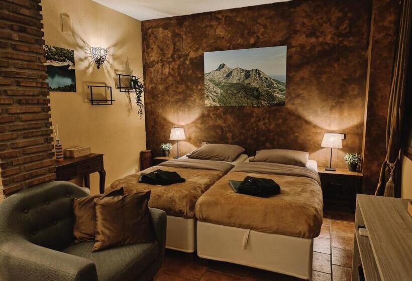 تختخواب و صبحانه Finca Oliva