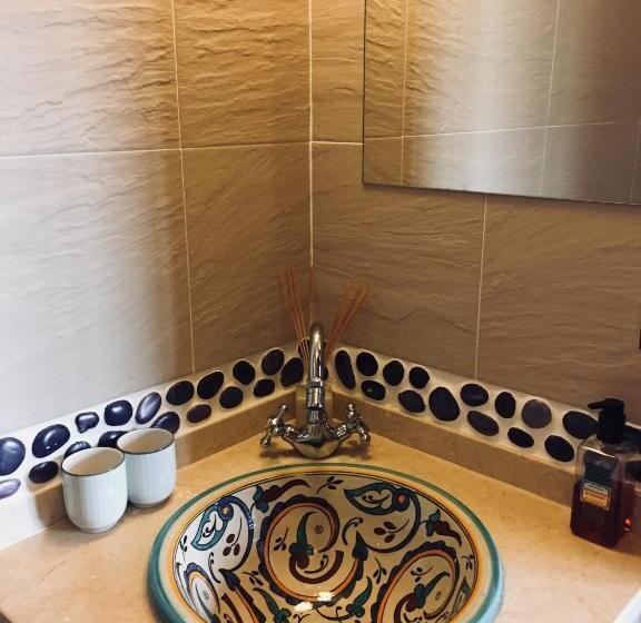 تختخواب و صبحانه Finca Oliva