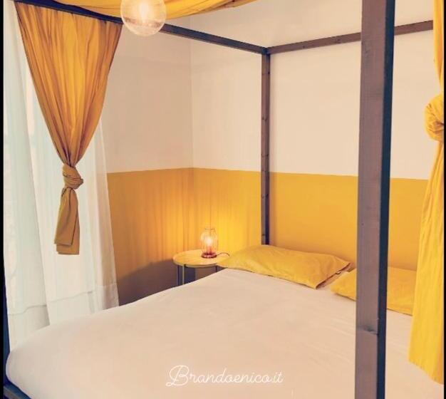 ベッドアンドブレックファースト Le Stanze Di Brando E Nico