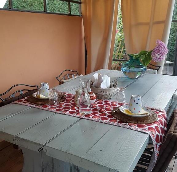 Bed and Breakfast Pin De Stèlle