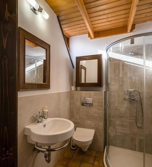 住宿加早餐  Tagyon Birtok Royal Apartmanház