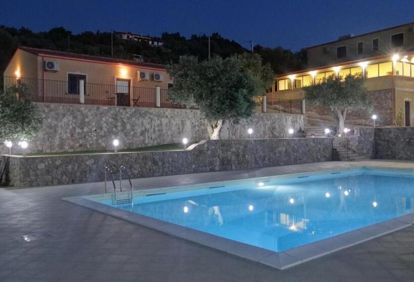 هتل La Valle Degli Ulivi