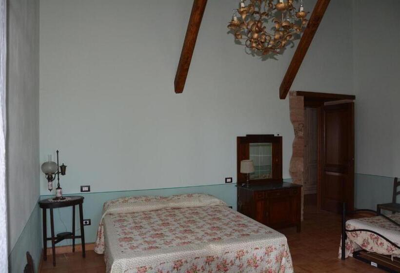 בית מלון כפרי Le Ghiande