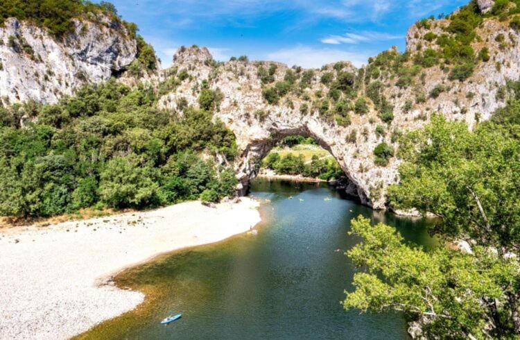 پانسیون Le Mas Du Berger