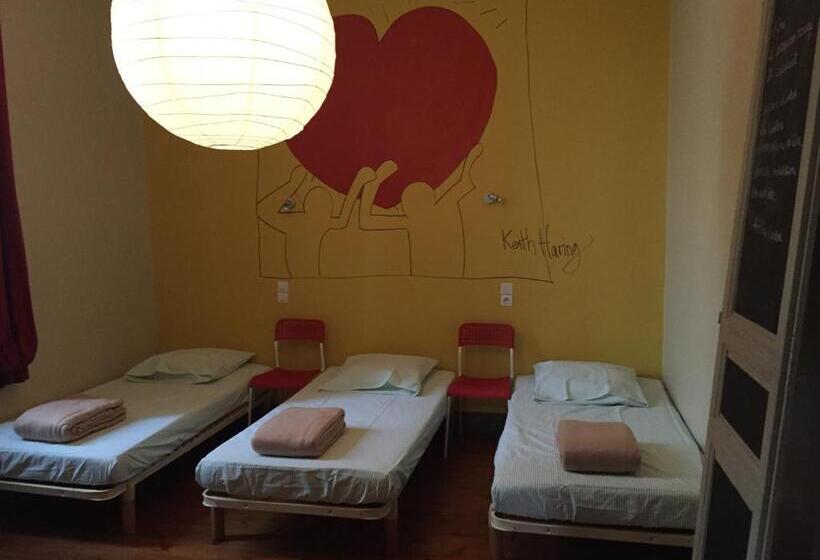 هاستل Venez Dormir Chez Nous  #condom#gascogne#d Artagnan#armagnac#le Bonheur Est Dans Le Gers