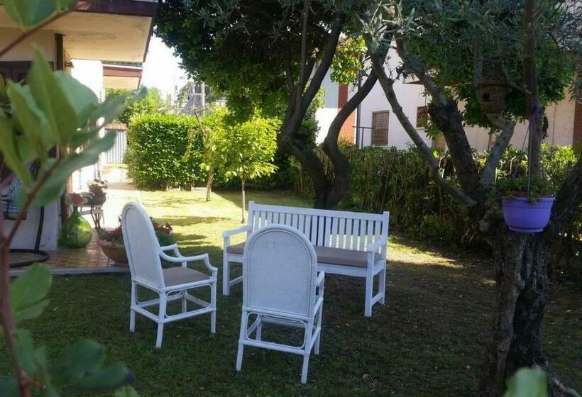 تختخواب و صبحانه A Casa Di Gabri