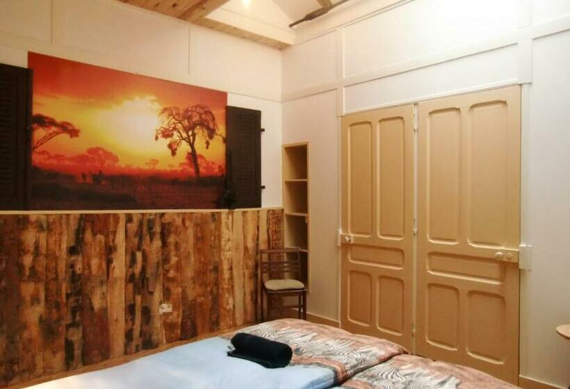 مبيت وإفطار Chambre&table D Hotes Ptitmonde