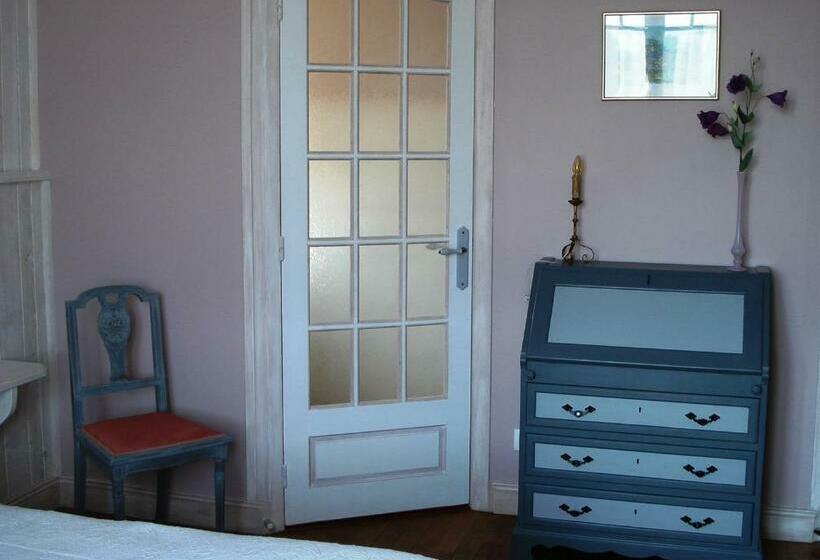 مبيت وإفطار Maison D Hôtes La Tuilerie