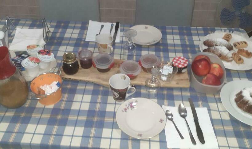 Bed and Breakfast Marika S Home