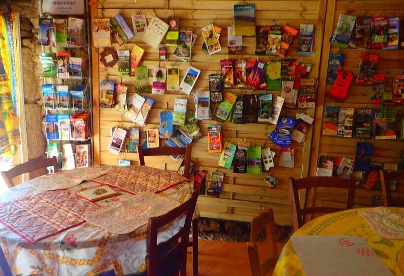 住宿加早餐  Mas De La Boheme   L Hermet