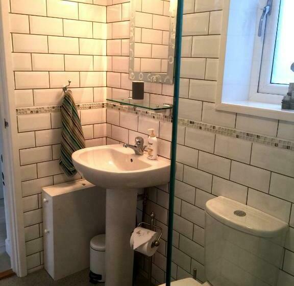 Lark Rise B&b