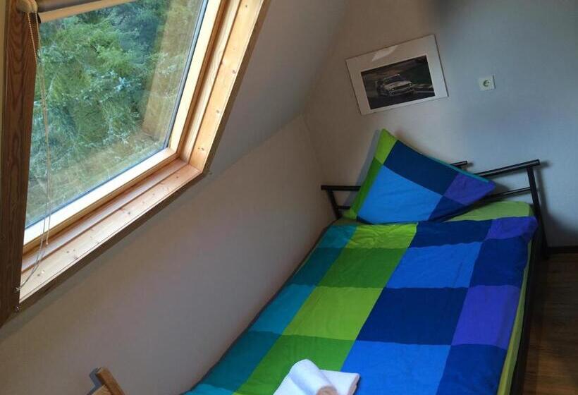 ベッドアンドブレックファースト Franky House Am Nürburgring