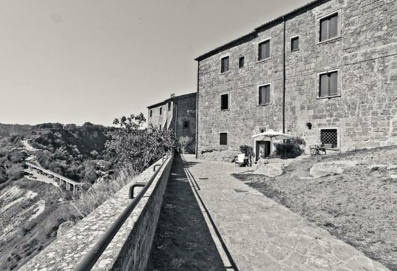 مبيت وإفطار Libera Mente Civita
