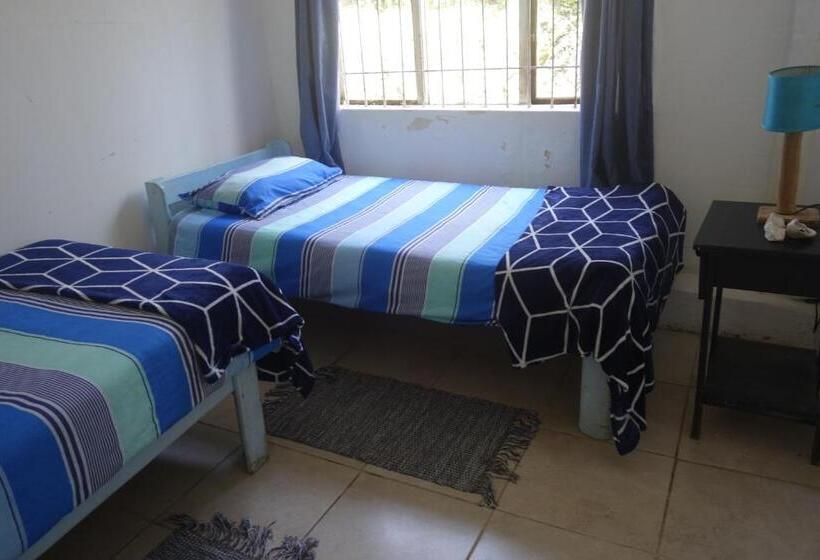Eagles Nest Hostel Plus Self Catering Private Units