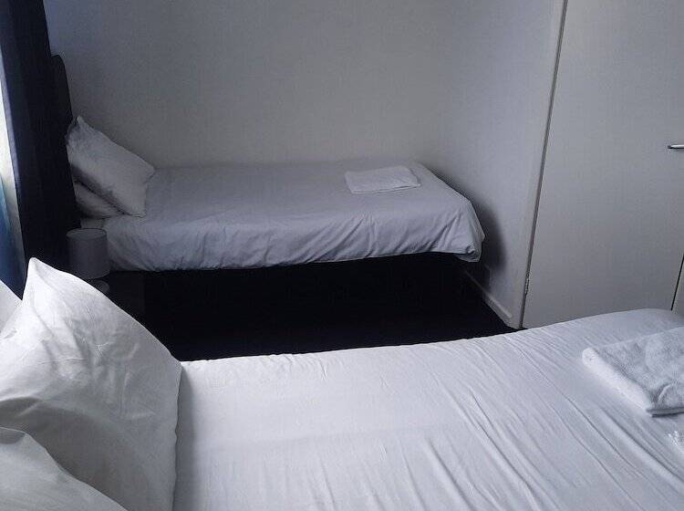 Fotos del hotel Alfies:  4