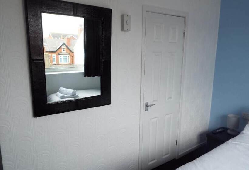 Fotos del hotel Alfies:  38