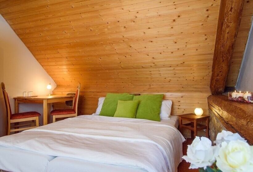 Fotos del hotel Bella:  9