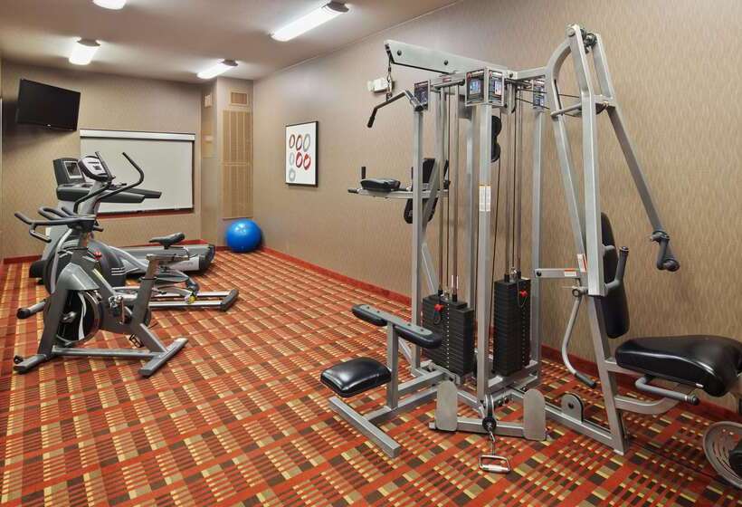 هتل Best Western Plus Austin Airport Inn & Suites