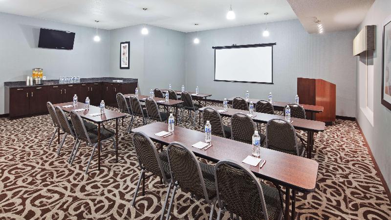 هتل Best Western Plus Austin Airport Inn & Suites