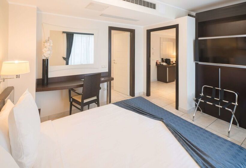 Fotos del hotel Best Western Plus Grand  Victor Hugo:  62