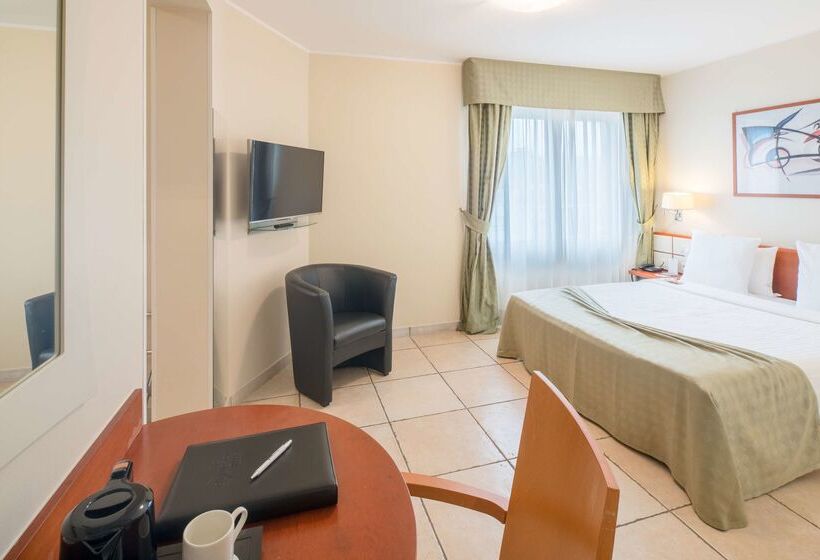 Fotos del hotel Best Western Plus Grand  Victor Hugo:  40