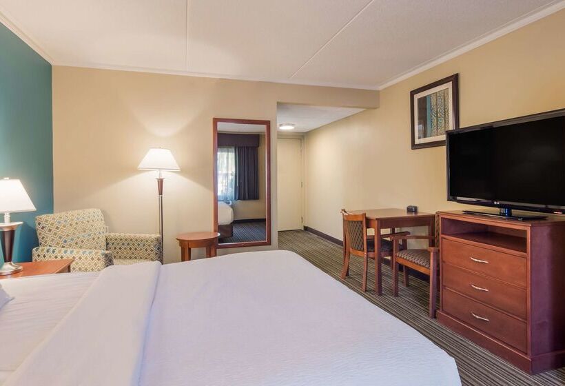 هتل Best Western Plus Traverse City