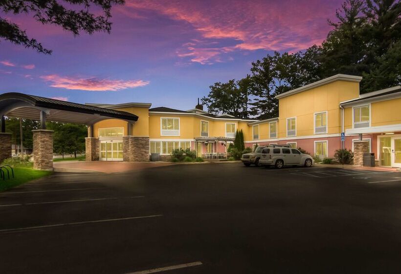 هتل Best Western Plus Traverse City