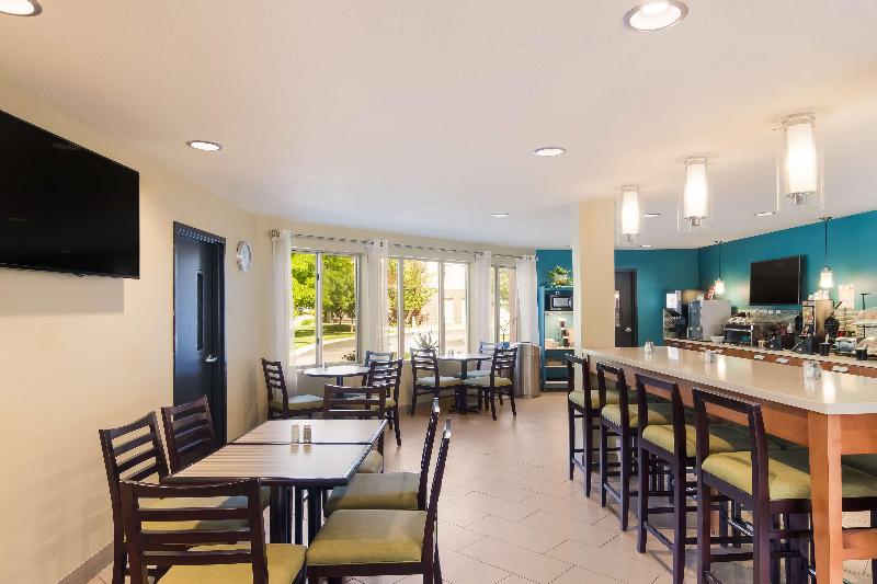 هتل Best Western Plus Traverse City