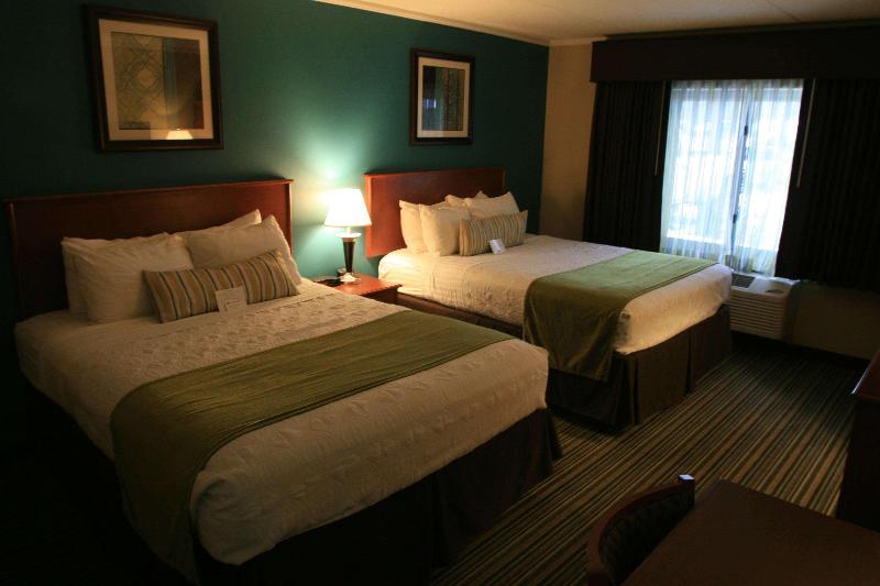 هتل Best Western Plus Traverse City