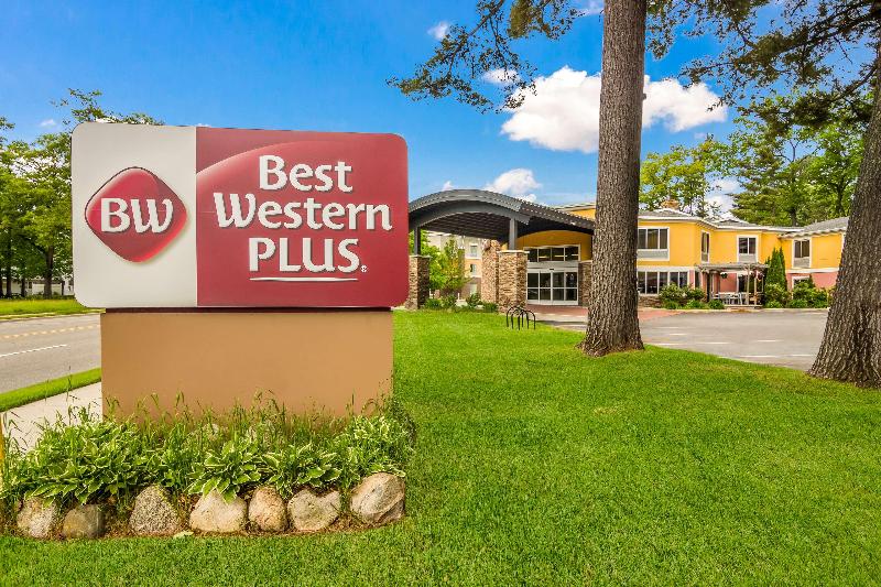 هتل Best Western Plus Traverse City