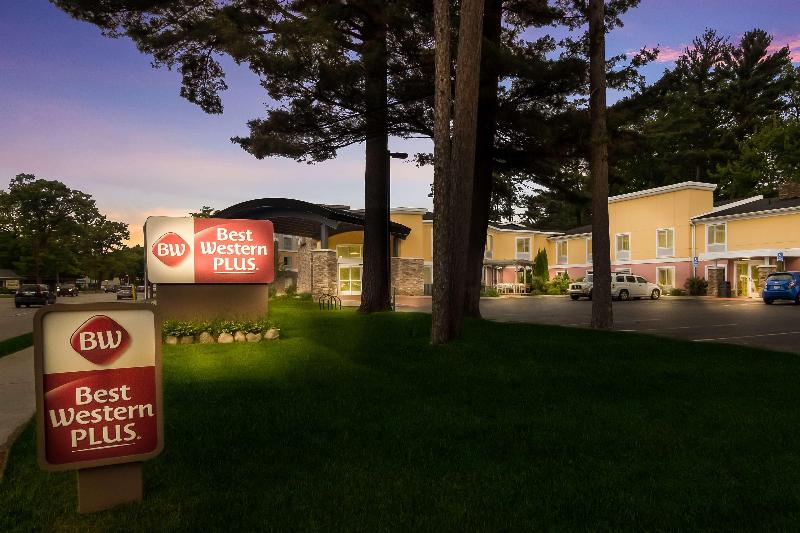 هتل Best Western Plus Traverse City