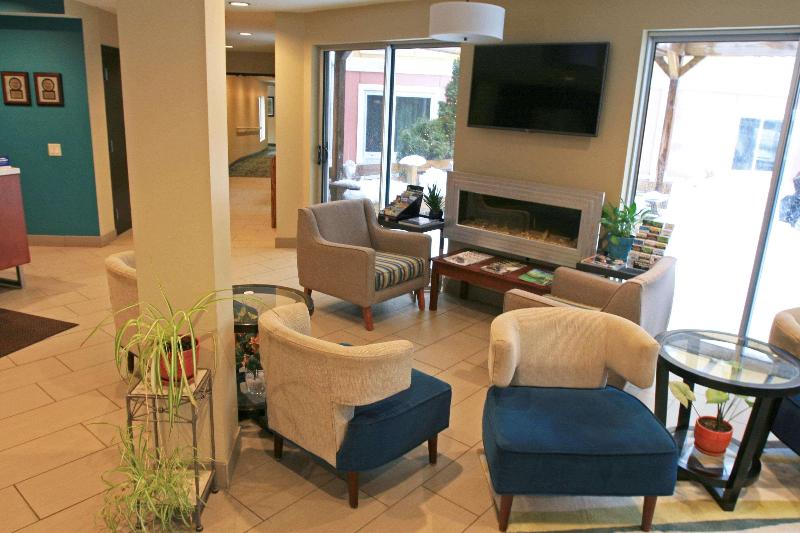 هتل Best Western Plus Traverse City