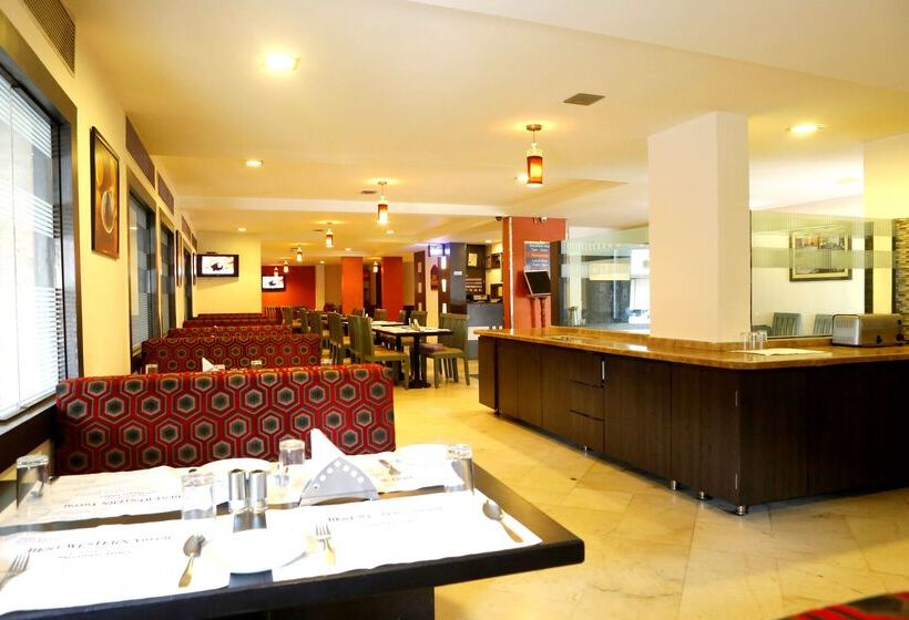 Click Hotel Yuvraj