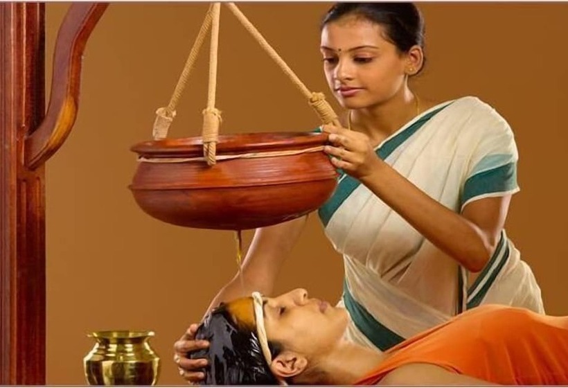Click Hotel Yuvraj