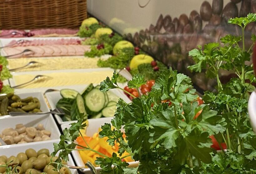 هتل Boardinghouse Home   Adults Only