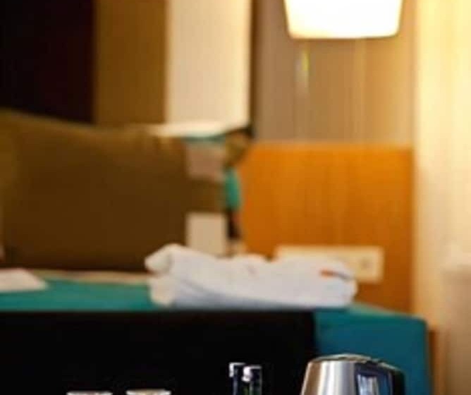 Fotos del hotel Collage Pera:  8