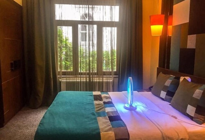 Fotos del hotel Collage Pera:  7