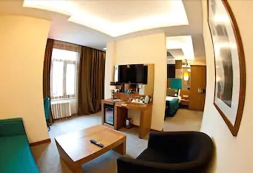 Fotos del hotel Collage Pera:  5