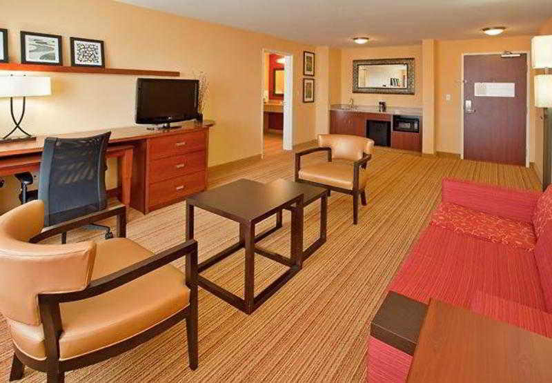 هتل Courtyard By Marriott Austin Parmer Tech Ridge