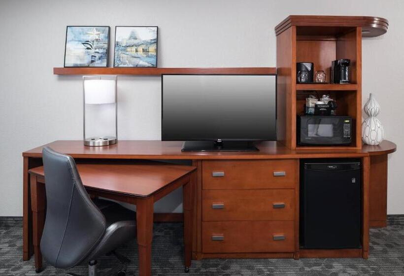 هتل Courtyard By Marriott Austin Parmer Tech Ridge