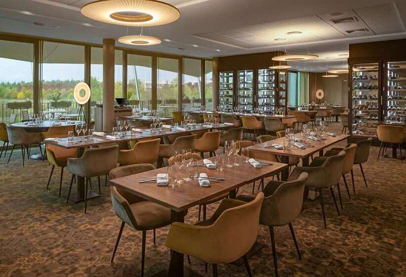 هتل Doubletree By Hilton Lyon Eurexpo & Spa