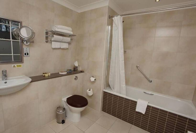 ホテル Farington Lodge