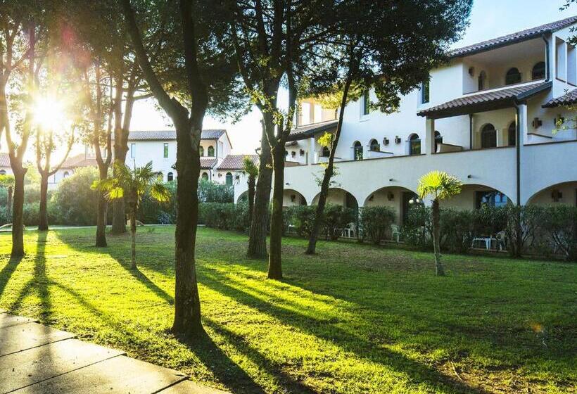 هتل Garden Toscana Resort