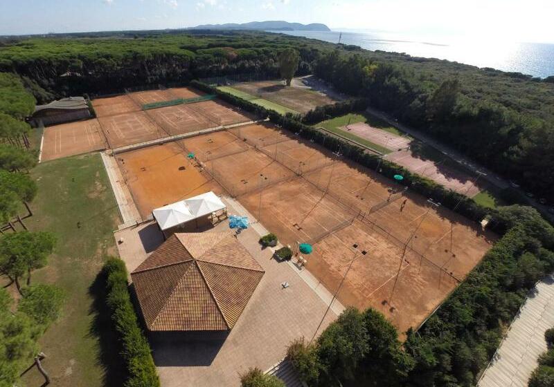 هتل Garden Toscana Resort
