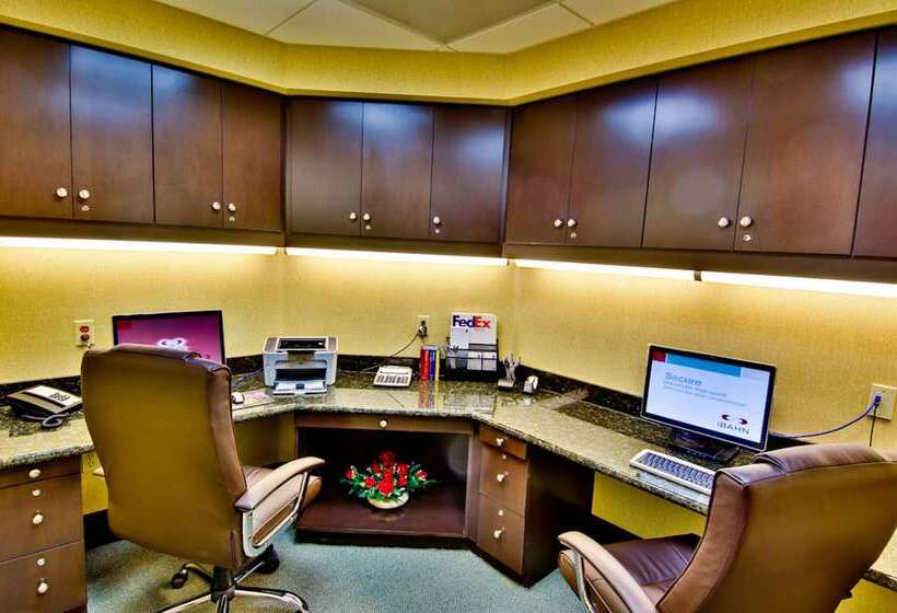 호텔 Hampton Inn & Suites Moreno Valley