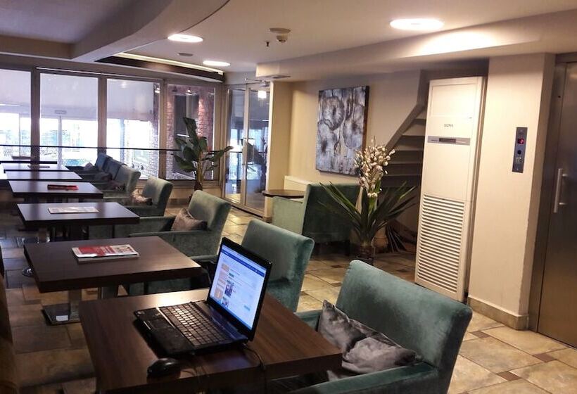 Fotos del hotel Derpa Suite  Osmanbey:  31