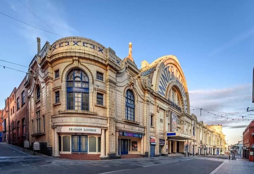 Fotos del hotel Jesmond International Hotel:  2