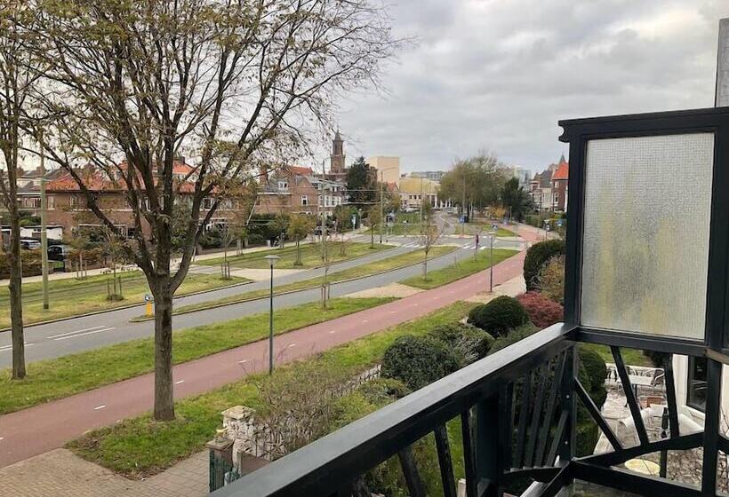 בית מלון כפרי Plato By Hofstad Studio’s